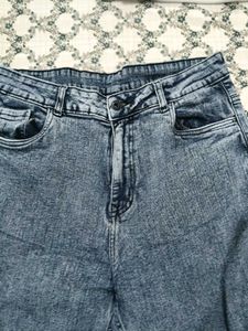 Stylish Washed Denim Jeans