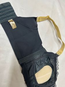 high Quality thin padded Lace Detail Bra