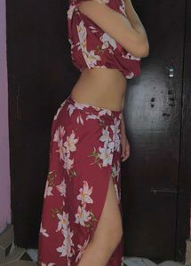 Flowy 🌹 🌺 Floral Print Maxi Skirt
