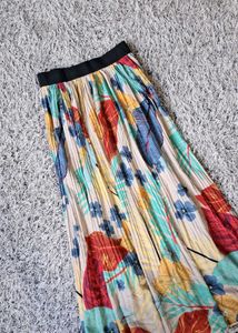 Vibrant Floral Pleated Maxi Skirt