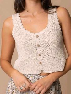 ⚡White Crochet Button-Up Crop Top