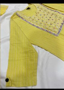 combo of two Elegant Maroon and Yellow Kurta Set