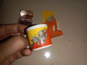 miniature cup set