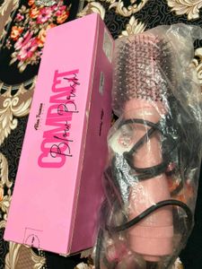 Alan Truman Compact Blow Brush ✨🤌🏻🌻