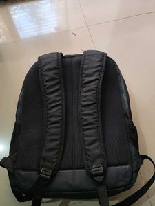 Dell Backpack with Geometric Pattern
