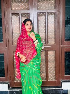 Vibrant Green &amp; Pink Bandhani Saree