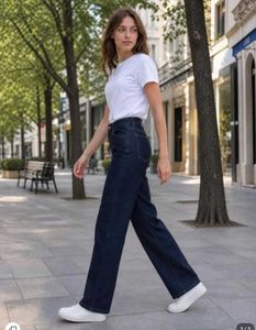 Dark Wash Wide-Leg Jeans