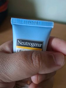 Neutrogena Ultra sheer dry-touch sunblock.