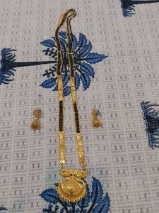 Elegant Gold Mangalsutra with Earrings