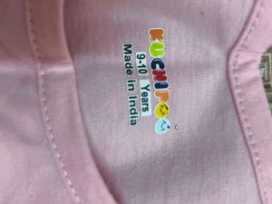 Cute Giraffe Graphic Pink T-Shirt for 8-9 years