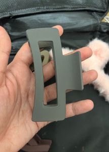 Stylish Matte Claw Clip