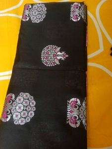 Elegant Black Saree with Silver &amp; Pink Motifs