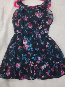 Chic Floral Print Ruffle Dress