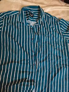 Men's Striped Collared Shirt