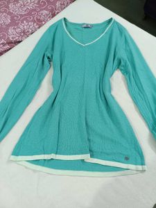 Teal V-Neck Long Sleeve Top