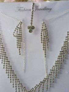 Sparkling Rhinestone Jewellery Set
