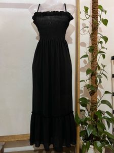 Chic Black Smocked Maxi Dress