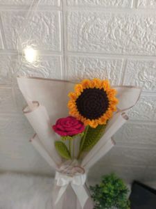 Crochet Sunflower &amp; Rose Bouquet