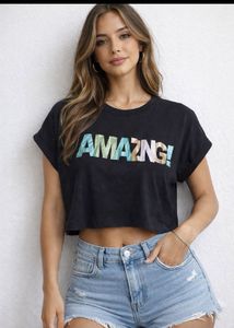 Cropped "Amazing!" Graphic Tee