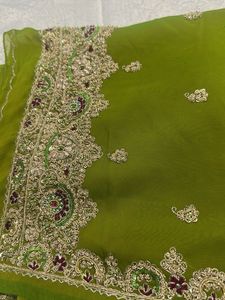 Embroidered olive 🫒 Green zardosi hand work saree