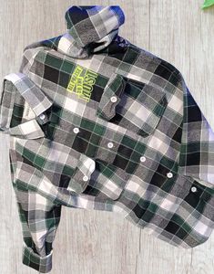 Men's Checked Shirt Size XL