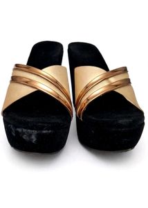 Stylish Gold &amp; Black Wedge Sandals