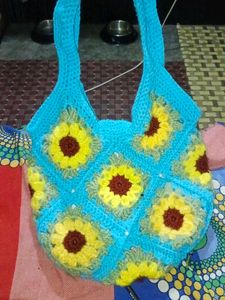 sunflower crochet bag
