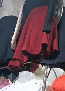 Ribbed Pleated Skirt