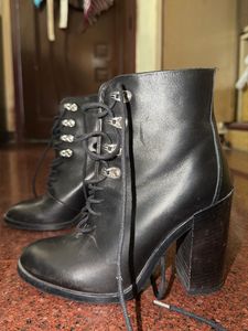 Authentic Diesel boots