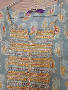 silver grey Paisley Print Kurta