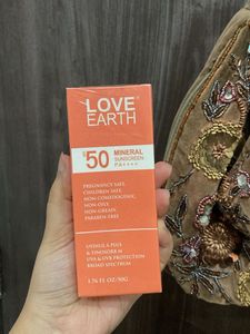 Love Earth Mineral Sunscreen SPF 50