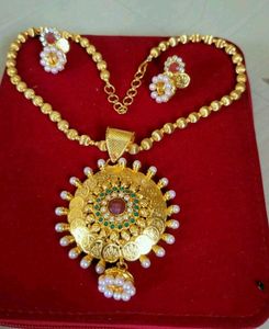 Coin Pendant, Chain & Earrings