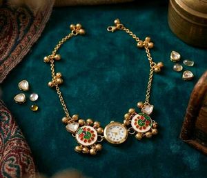 Exquisite Peacock Design Watch Bracelet