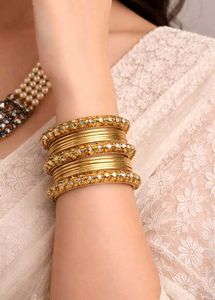 ANTIQUE METALIC BANGLE SET