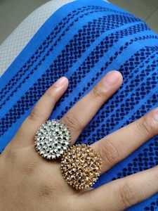 Sparkling Statement Ring Set