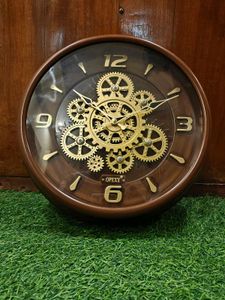 OPEXY QUARTS wall clock