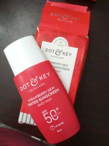 Dot &amp; Key Sunscreen SPF 50
