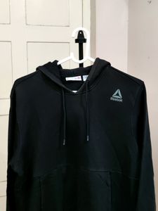 💥BUY1GET1💥 REEBOK men's cotton regular fit color block hooded sweatshirt.