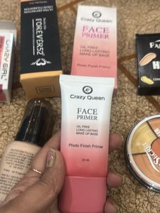 Makeup Collection with storage - Foundation, Co