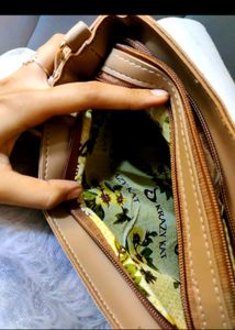 NEW ALEXIS SHOULDER BAG