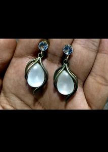 Elegant Teardrop Stone Earrings