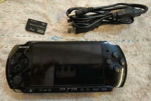Sony PSP with Memory Card & Charger