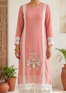 Elegant Pink Kurta set with Lace