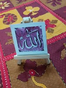 canvas with stand