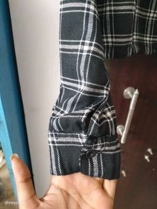 Checked Cropped Shirt