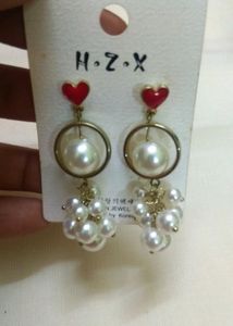 White Pearl earring
