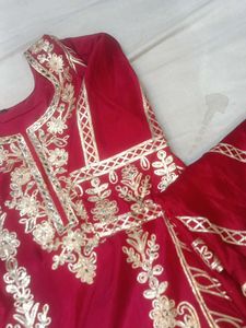 Red Velvet Kurta Set with Golden Embroidery