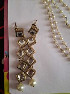 Elegant Kundan Pearl Necklace Set