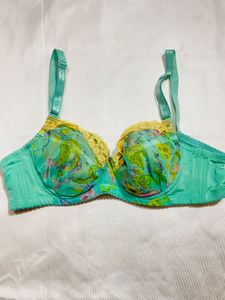 Floral Lace Bra - Unique Design