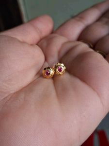 Gold Flower Stud Earrings